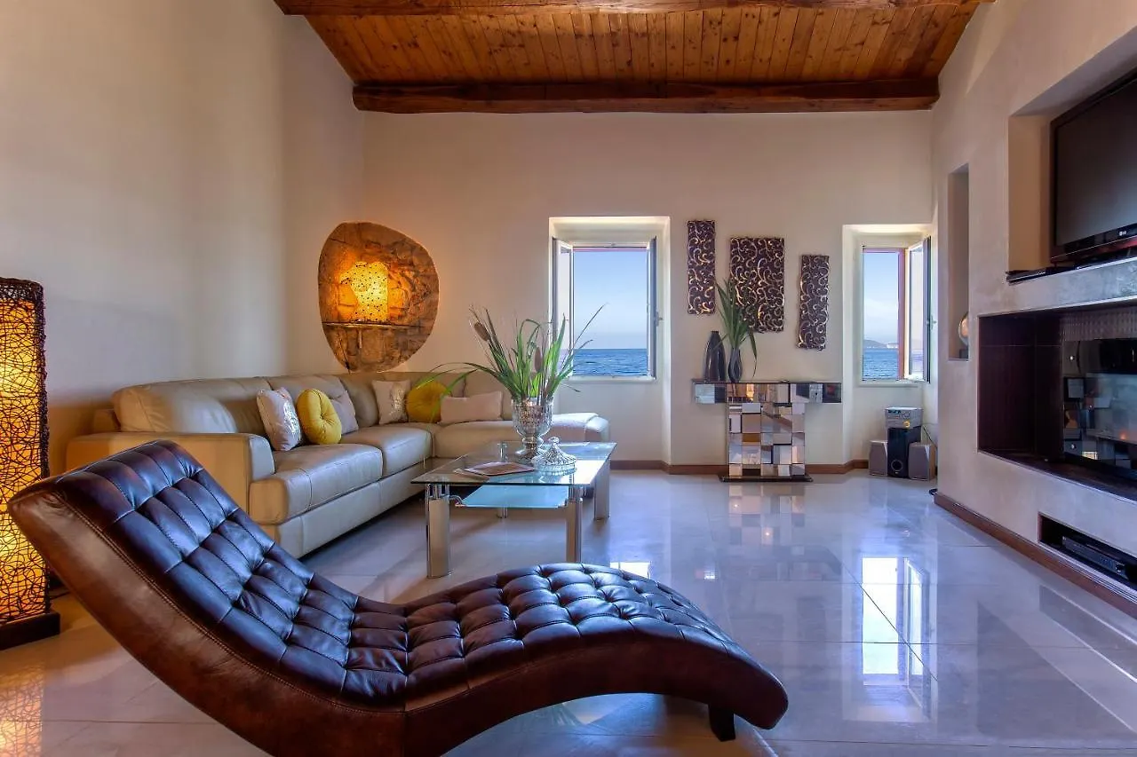 Sardinia Re - Cavour Loft Sea View Apartment Alghero